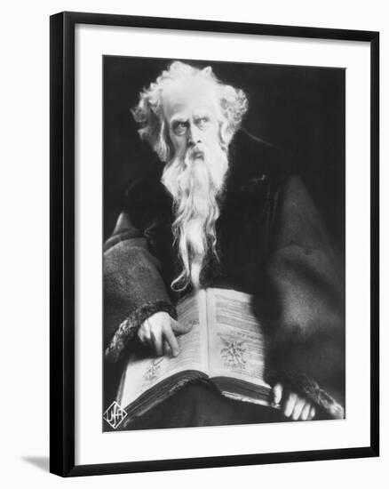 Faust, (aka Faust - Eine Deutsche Volkssage), Emil Jannings, 1926-null-Framed Photo