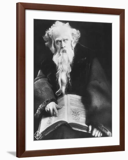 Faust, (aka Faust - Eine Deutsche Volkssage), Emil Jannings, 1926-null-Framed Photo