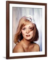 FAYE DUNAWAY, 1967 (photo)-null-Framed Photo