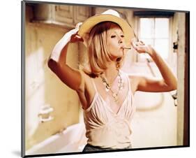 Faye Dunaway - Bonnie and Clyde-null-Mounted Photo