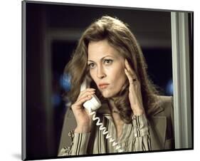 Faye Dunaway - Network-null-Mounted Photo