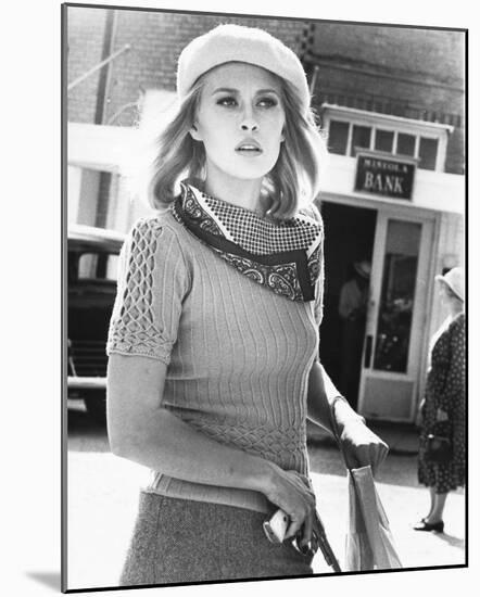 Faye Dunaway-null-Mounted Photo