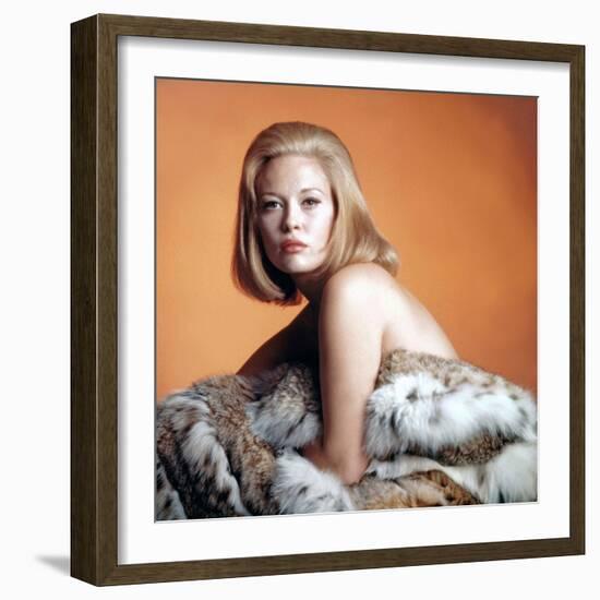 Faye Dunaway-null-Framed Photo