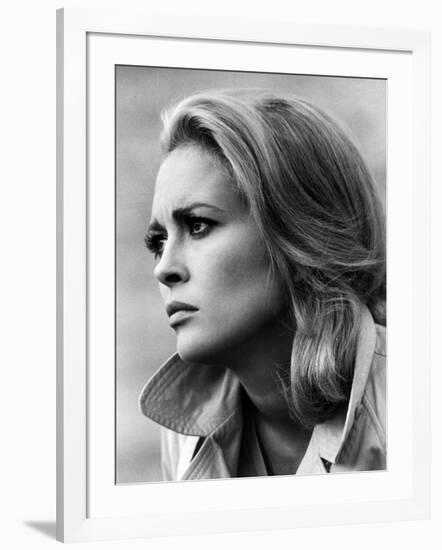 Faye Dunaway-null-Framed Photo