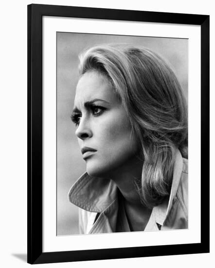 Faye Dunaway-null-Framed Photo