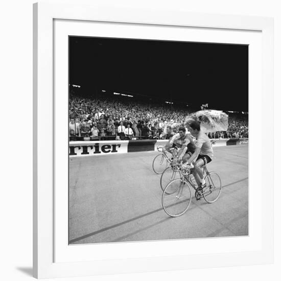 Felice Gimondi, Raymond Poulidor and Gianni Motta are Celebrated at the End of the Tour De France-Mario de Biasi-Framed Giclee Print