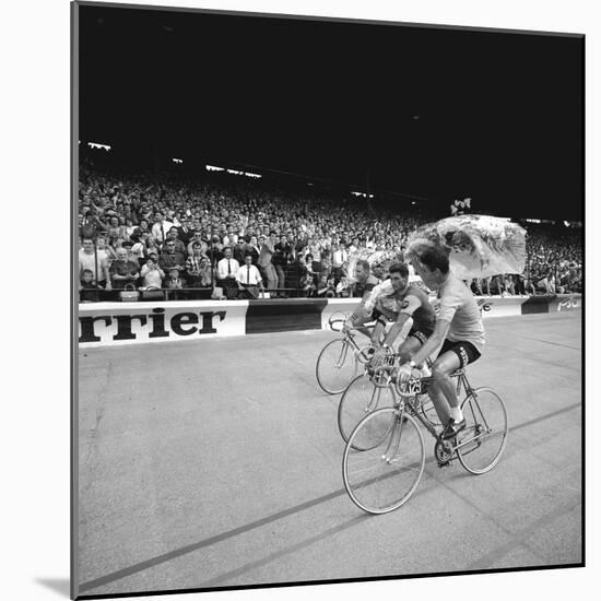 Felice Gimondi, Raymond Poulidor and Gianni Motta are Celebrated at the End of the Tour De France-Mario de Biasi-Mounted Giclee Print