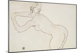 Female Nude Kneeling and Bending Forward to the Left, 1918-Egon Schiele-Mounted Giclee Print