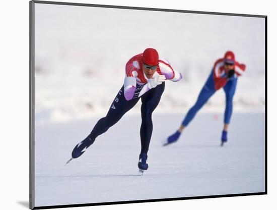 Female Speed Skaters in Action-null-Mounted Photographic Print