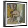 Femme à la toilette, essuyant son pied gauche-Edgar Degas-Framed Giclee Print