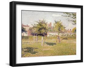 Femme dans un clos, soleil de printemps dans le pré à Eragny-Camille Pissarro-Framed Giclee Print