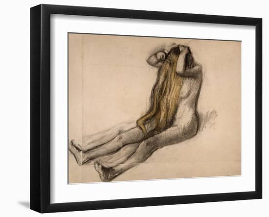 Femme nue, assise par terre, se peignant-Edgar Degas-Framed Giclee Print