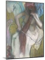 Femme se peignant ou La chevelure-Edgar Degas-Mounted Giclee Print
