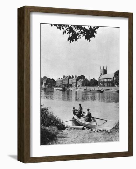 Ferry across the Thames to the 'London Apprentice' Inn, Isleworth, London, 1926-1927-McLeish-Framed Giclee Print