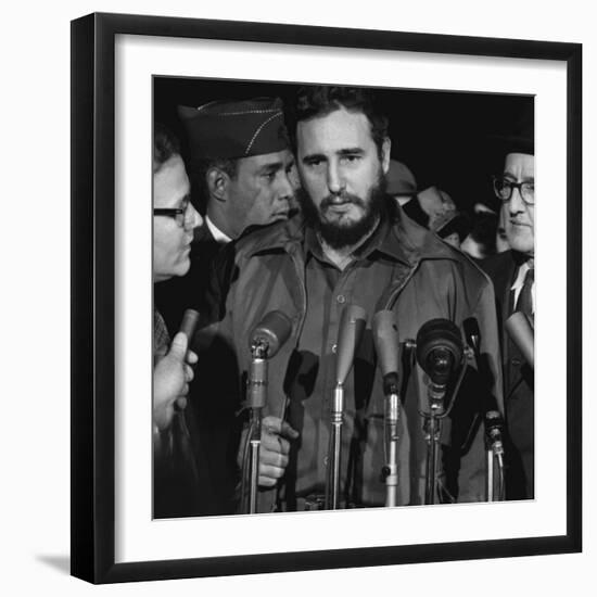 Fidel Castro arrives at Washington airport, 1959-Warren K. Leffler-Framed Photographic Print