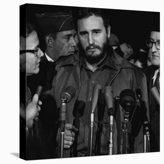 Fidel Castro Arrives Mats Terminal, Washington D.C.-Warren K. Leffler-Stretched Canvas
