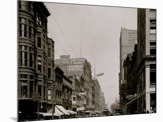 Fifth St. Street, North from Race, Cincinnati, Ohio-null-Mounted Photo