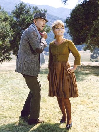 https://imgc.allpostersimages.com/img/posters/finian-s-rainbow-1968-directed-by-francis-ford-coppola-fred-astaire-and-petula-clark-photo_u-L-Q1C3WRC0.jpg?artPerspective=n