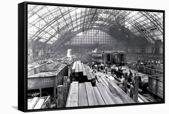 Fire at the Pennsylvania Railroad, Philadelphia, Pennsylvania-null-Framed Stretched Canvas