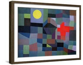 Fire, Full Moon, 1933-Paul Klee-Framed Giclee Print