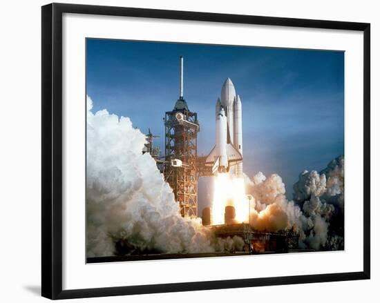 First Space Shuttle Launch on April 12, 1981-null-Framed Photo