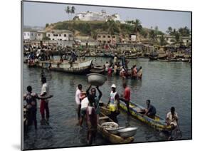 Fishermen Bringing Catch Ashore, Elmina, Ghana, West Africa, Africa-Poole David-Mounted Photographic Print