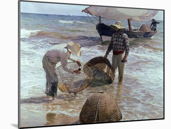 Fishermen From Valencia, 1895, Spanish School-Joaquín Sorolla y Bastida-Mounted Giclee Print