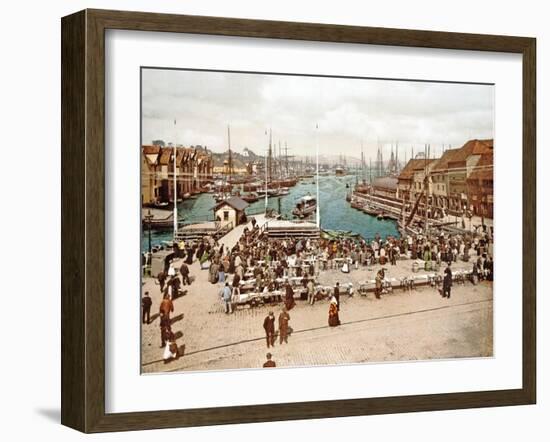 Fisketorget, Bergen, Pub. C.1900-null-Framed Giclee Print