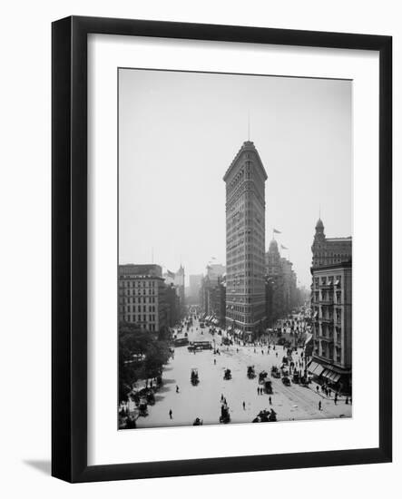 Flatiron Building, 1904-null-Framed Photographic Print