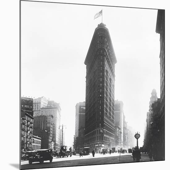 Flatiron Building-The Chelsea Collection-Mounted Giclee Print