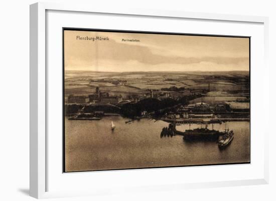 Flensburg, Marinestation, Fliegeraufnahme, Dampfer-null-Framed Giclee Print