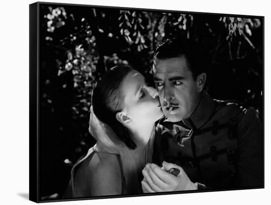 FLESH AND THE DEVIL, 1927 directed by CLARENCE BROWN Greta Garbo / John Gilbert (photo)-null-Framed Stretched Canvas