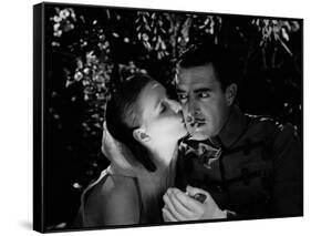 FLESH AND THE DEVIL, 1927 directed by CLARENCE BROWN Greta Garbo / John Gilbert (photo)-null-Framed Stretched Canvas
