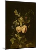 Fleurs dans un vase de verre sur une console de marbre-null-Mounted Giclee Print