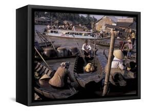 Floating Market in Can Tho, Vietnam-Keren Su-Framed Stretched Canvas