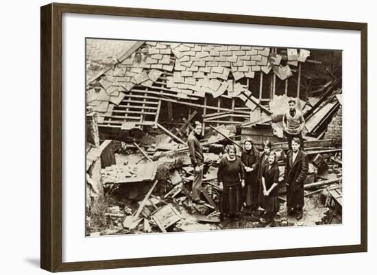 Flooded London Streets 1928-null-Framed Photographic Print