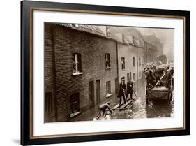 Flooded London Streets 1928-null-Framed Photographic Print