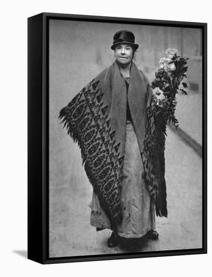 Flower Girl, London, 1926-1927-null-Framed Stretched Canvas