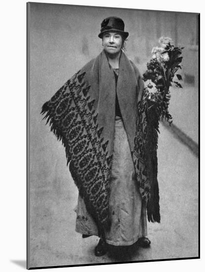 Flower Girl, London, 1926-1927-null-Mounted Giclee Print