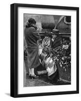 Flower Sellers, Piccadilly Circus, London, 1926-1927-null-Framed Giclee Print