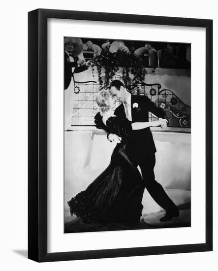 Flying Down To Rio, Ginger Rogers, Fred Astaire, 1933, Dancing 'The Carioca'-null-Framed Photo