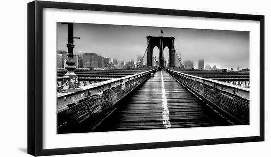Fog over the Brooklyn Bridge, Brooklyn, Manhattan, New York City, New York State, USA-null-Framed Premium Photographic Print
