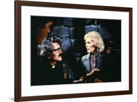 Fog THE FOG by JohnCarpenter with Hal Holbrook and Janet Leigh, 1980 (photo)-null-Framed Photo