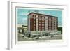 Fond Du Lac, Wisconsin - Hotel Retlaw Exterior-Lantern Press-Framed Art Print