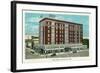 Fond Du Lac, Wisconsin - Hotel Retlaw Exterior-Lantern Press-Framed Art Print