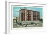 Fond Du Lac, Wisconsin - Hotel Retlaw Exterior-Lantern Press-Framed Art Print