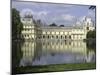 Fontainebleau : Aile de la Galerie François Ier, façade sur la cour de la Fontaine.-null-Mounted Giclee Print