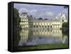 Fontainebleau : Aile de la Galerie François Ier, façade sur la cour de la Fontaine.-null-Framed Stretched Canvas