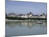 Fontainebleau : Façades donnant sur le grand parterre, avec au centre un bassin ; jardins de Le-null-Mounted Giclee Print