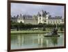 Fontainebleau : Façades donnant sur le grand parterre, avec au centre un bassin ; jardins de Le-null-Framed Giclee Print